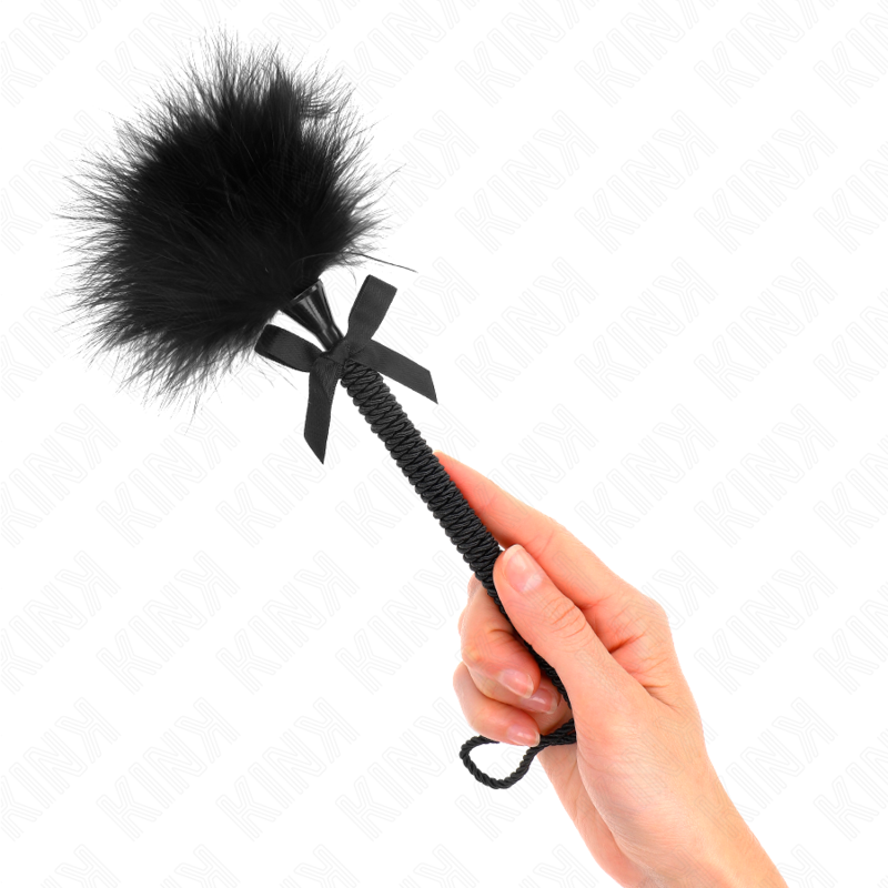 KINK – MASAJEADOR DE CUERDA DE NAILON CON PLUMAS PARA COSQUILLAS Y LAZO 25 CM - BDSM & BONDAGE - El Arte del …