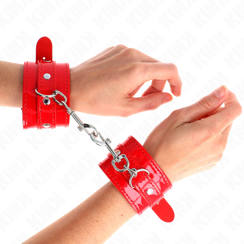 KINK - MUÑEQUERAS CON TACHUELAS ROJO AJUSTABLE 23-33 CM - BDSM & BONDAGE - El Arte del Placer
