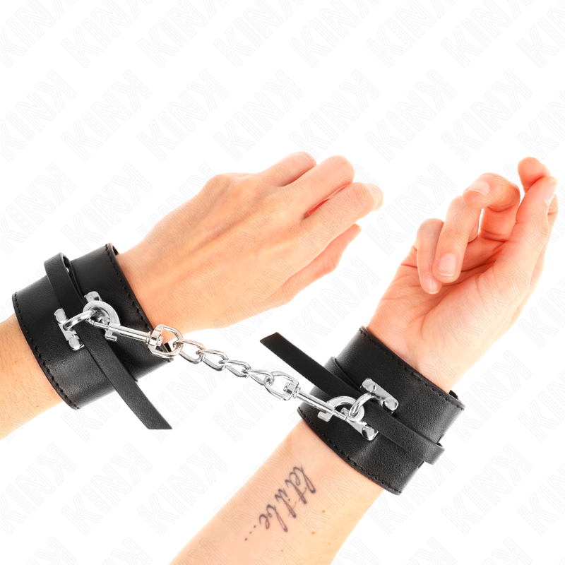 KINK - MUÑEQUERAS DELUXE CON CIERRE DE CANDADO AJUSTABLE 14.5-21 CM X 6 CM - BDSM & BONDAGE - El Arte del Placer